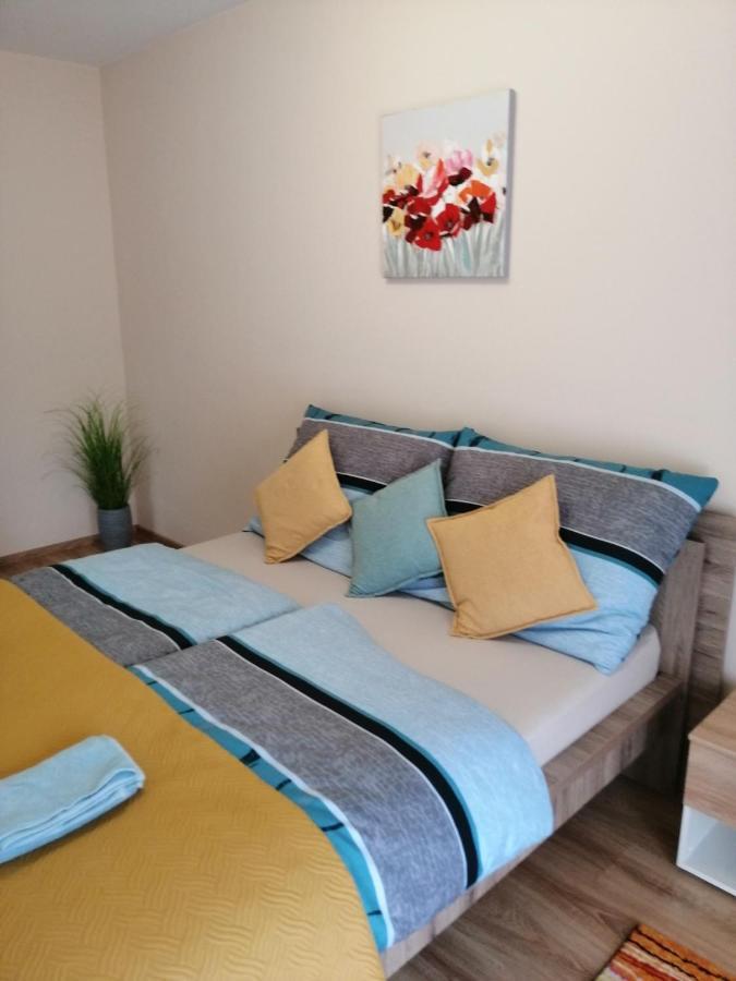 Boglarka Apartman Segedin Dış mekan fotoğraf